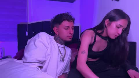 Snapshot of nocturnallovers_ss chatting on March 1, 3:41 am Jean Y Isa online show from March 1, 3:41 am