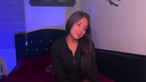 Snapshot of nocturnallovers_ss chatting on March 5, 5:36 am Jean Y Isa online show from March 5, 5:36 am