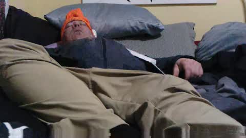 Snapshot of nodak808 chatting on February 15, 2:25 pm Jonny Coxman online show from February 15, 2:25 pm