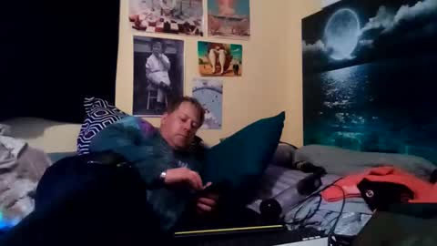 Snapshot of nodak808 chatting on March 25, 1:22 am Jonny Coxman online show from March 25, 1:22 am