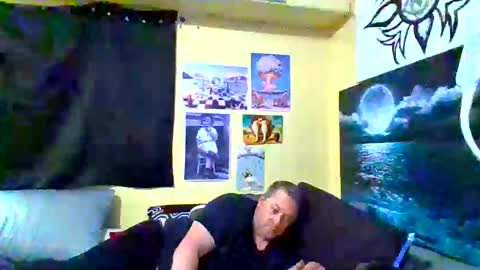Snapshot of nodak808 chatting on April 2, 10:13 am Jonny Coxman online show from April 2, 10:13 am