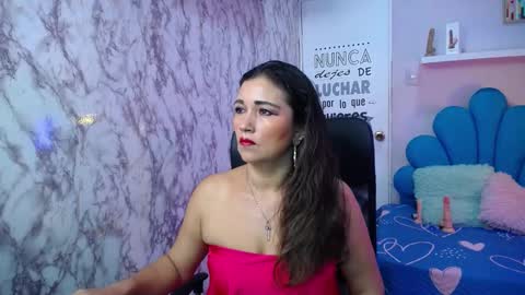 noelia_milfs online show from October 11, 8:51 pm