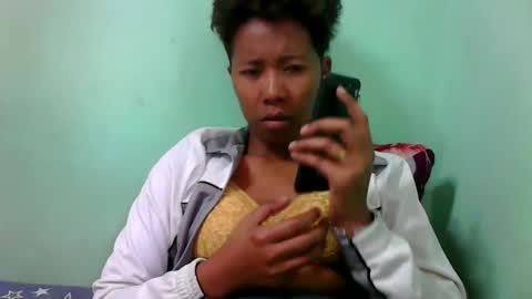 Snapshot of noella711128 chatting on September 9, 9:20 am noella711128 online show from September 9, 9:20 am