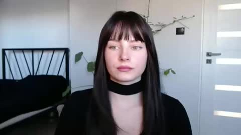 Snapshot of noemilou chatting on April 2, 1:53 pm Noemi online show from April 2, 1:53 pm