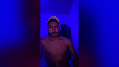 Snapshot of nogueiranoir chatting on June 16, 3:09 am nogueiranoir online show from June 16, 3:09 am