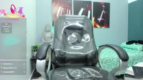 Noha Scott online show from March 12, 1:58 am