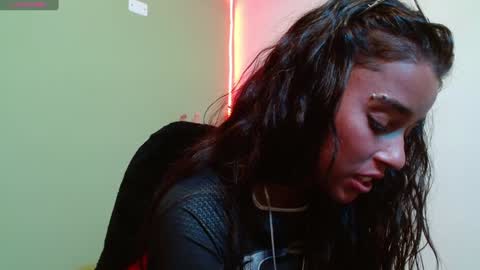 Noha Thomson online show from January 17, 10:56 pm