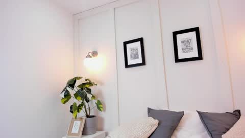 Snapshot of noha_xd chatting on April 6, 9:27 pm Noah online show from April 6, 9:27 pm