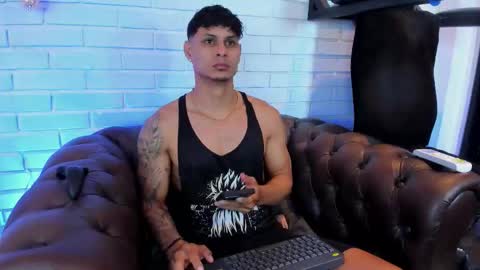 Snapshot of nohanhunter chatting on October 6, 11:40 am nohanhunter online show from October 6, 11:40 am