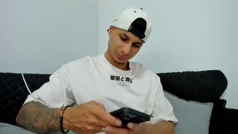 nohanhunter online show from April 24, 1:57 pm