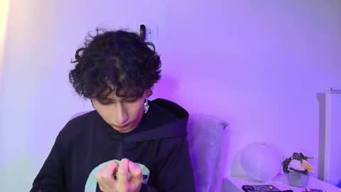 maxie online show from October 12, 3:27 am