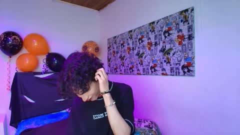 maxie online show from November 2, 3:03 pm