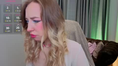 Snapshot of noirnymphh chatting on May 30, 10:51 pm Isabelle online show from May 30, 10:51 pm