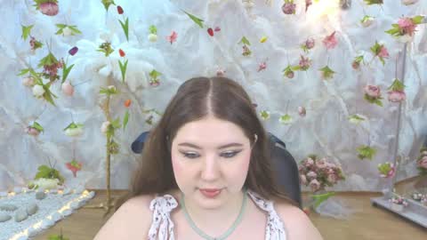 noirwhisper online show from May 13, 3:26 am