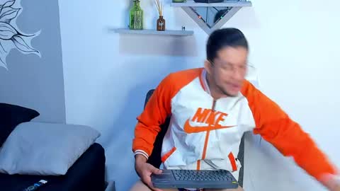 Im Nolan  online show from May 23, 11:47 am