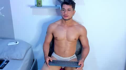 Im Nolan  online show from June 18, 1:17 am