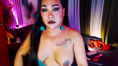 I AM YOUR MISTRESS YASSY DON T BE RUDE no ONE LOVE ME i KICK U online show from April 7, 10:15 am