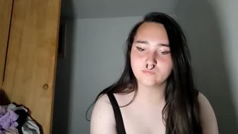 Snapshot of nonbinarybeauty20 chatting on September 11, 2:44 am nonbinarybeauty20 online show from September 11, 2:44 am