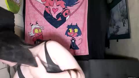 nonbinarybeauty20 online show from May 10, 10:09 am