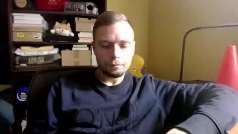 Snapshot of nontipperjakub chatting on February 1, 6:17 pm J. online show from February 1, 6:17 pm