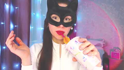 Snapshot of nonude_eva chatting on February 23, 8:49 am Send message when u here online show from February 23, 8:49 am