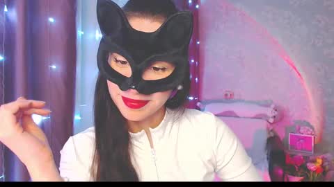 Snapshot of nonude_eva chatting on March 9, 11:47 am Send message when u here online show from March 9, 11:47 am