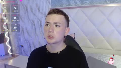 nooah_tay online show from January 11, 3:22 am