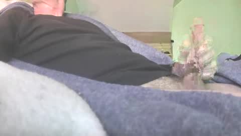 Snapshot of noodledude07 chatting on January 5, 12:53 pm noodledude07 online show from January 5, 12:53 pm