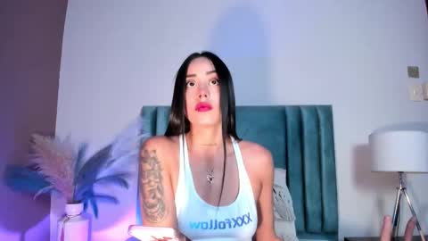 Nora Da Silva online show from February 17, 11:22 pm