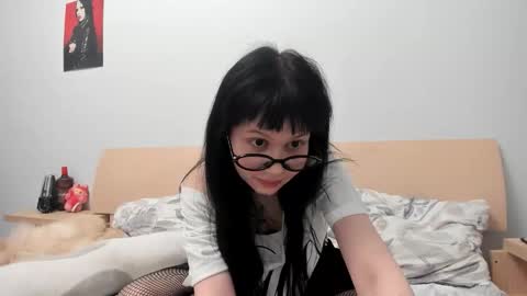 Snapshot of noragamii_ chatting on October 3, 9:45 pm nora online show from October 3, 9:45 pm