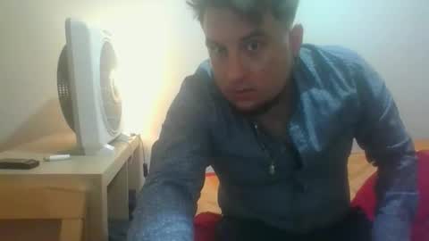 Snapshot of nordikwhitejj chatting on October 4, 9:02 pm nordikwhitejj online show from October 4, 9:02 pm