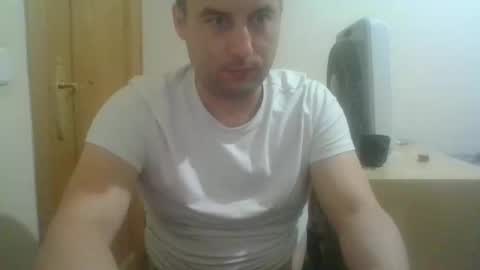 Snapshot of nordikwhitejj chatting on October 21, 12:11 am nordikwhitejj online show from October 21, 12:11 am