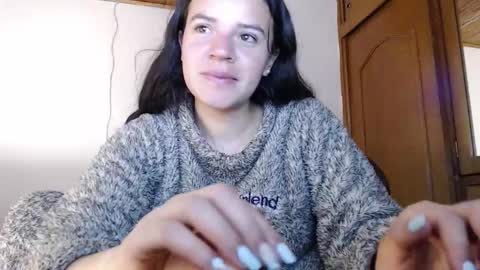 Snapshot of noreen_ chatting on September 11, 10:15 am noreen_ online show from September 11, 10:15 am