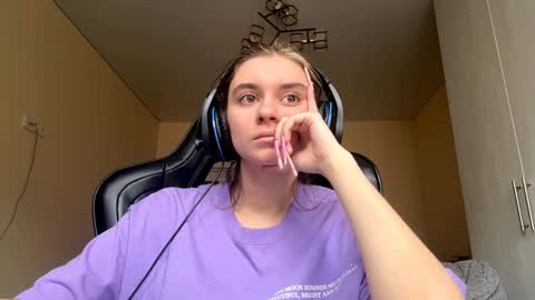 Elena online show from March 26, 6:19 am