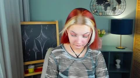 Snapshot of nortelli chatting on April 1, 8:37 am nortelli online show from April 1, 8:37 am