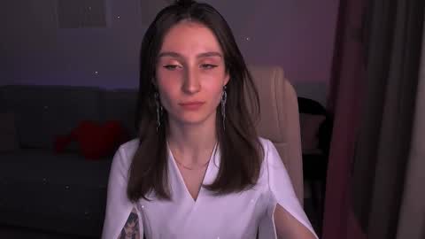 Snapshot of north_valkyrie chatting on December 18, 8:03 pm Hazel online show from December 18, 8:03 pm