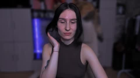 Hazel online show from February 14, 5:53 pm