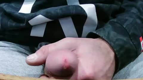 northern_gy online show from November 27, 3:36 pm