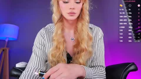 Anna   .   online show from September 27, 4:23 pm