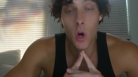 Snapshot of not_alexstone chatting on September 17, 5:47 pm not_alexstone online show from September 17, 5:47 pm