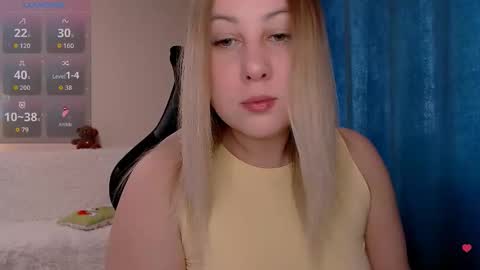 Snapshot of not_nakedcat chatting on March 31, 9:21 am hi glad to chat online show from March 31, 9:21 am