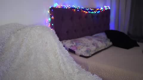 Tina online show from January 12, 7:08 pm