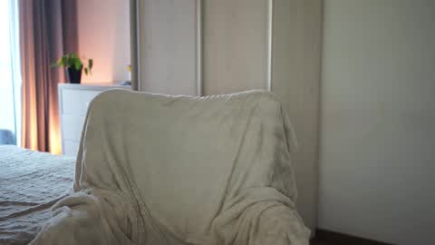 Snapshot of notamericanpie23 chatting on March 21, 5:45 am Tina online show from March 21, 5:45 am