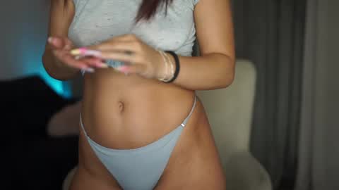 Snapshot of notamericanpie23 chatting on May 24, 6:46 pm Tina online show from May 24, 6:46 pm