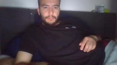 notmeantforeggs online show from May 23, 3:56 am