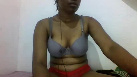 Snapshot of notoy1 chatting on February 18, 5:21 pm notoy1 online show from February 18, 5:21 pm