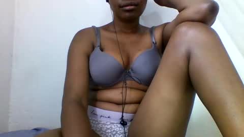 Snapshot of notoy1 chatting on March 4, 9:51 am notoy1 online show from March 4, 9:51 am