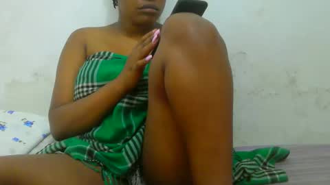 Snapshot of notoy1 chatting on October 20, 2:06 pm notoy1 online show from October 20, 2:06 pm