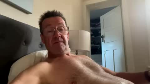 Nottsaust online show from May 7, 2:17 am