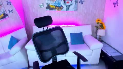 Snapshot of nova_sex1 chatting on February 3, 5:16 am nova online show from February 3, 5:16 am